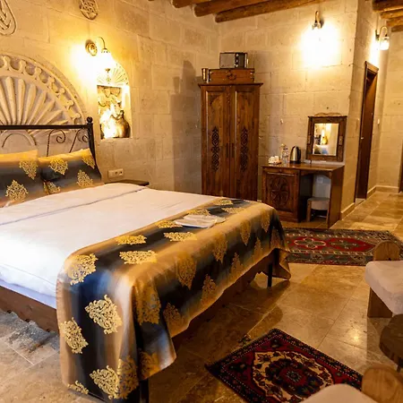 Hotel Midland Cave
